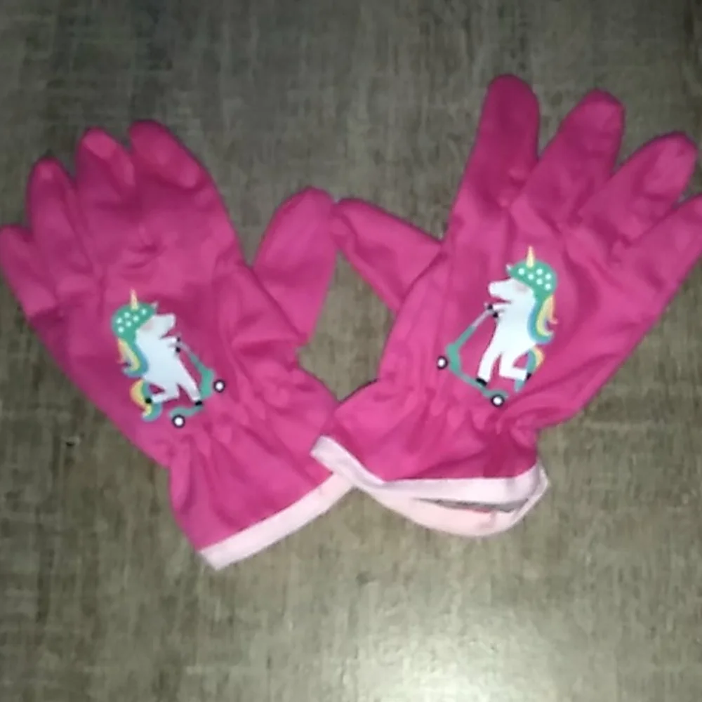 NWOT little girls gardening gloves & mini garden tools